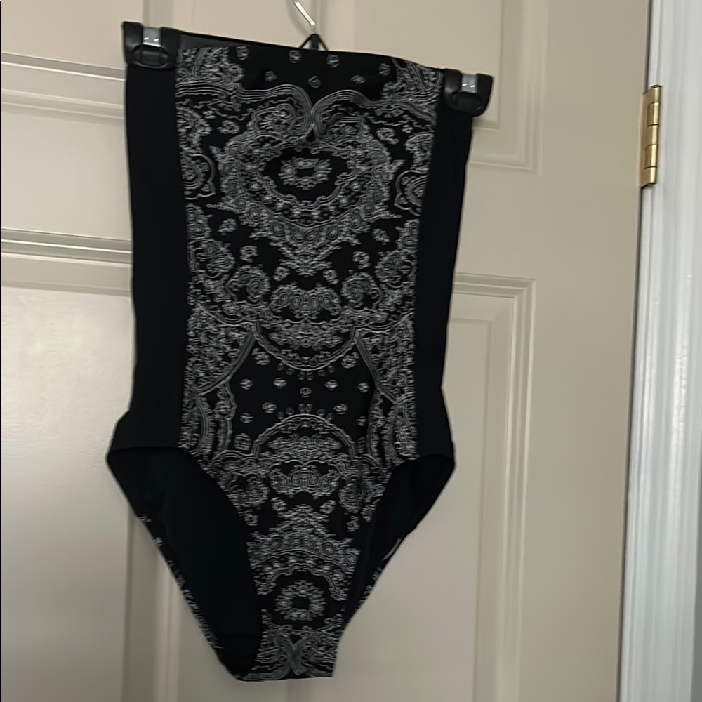 DKNYC Black and Silver Patterned One Piece Swimsuit